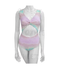 客制化 扭结造型连身泳装